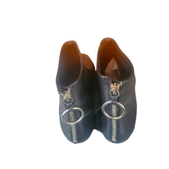 Zara Flat Black Leather Back Zipper Closure Square Toes Ankle Bootie EU 38 - Picture 6 of 7